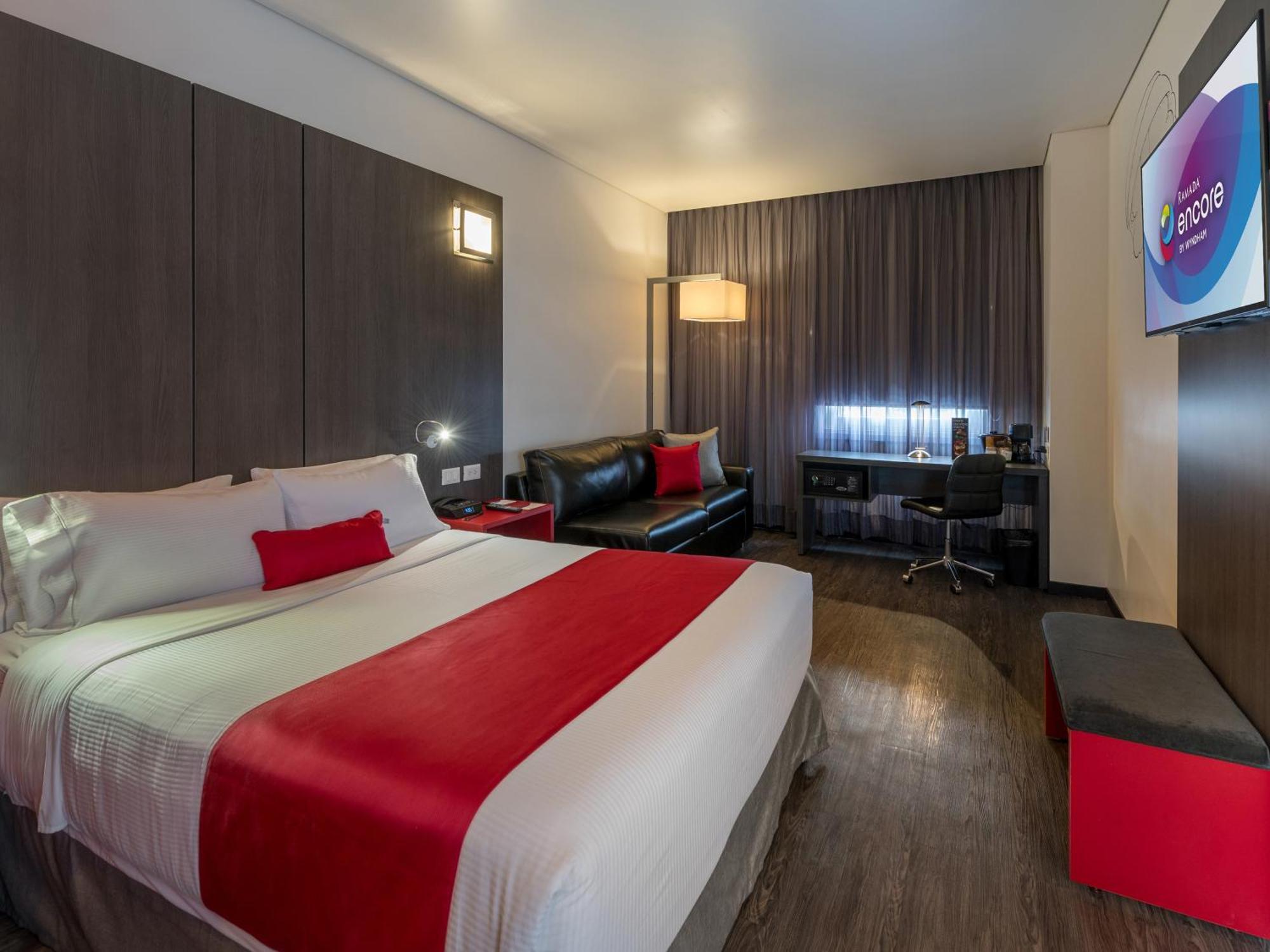 Ramada Encore By Wyndham Guadalajara Sur Palomar Εξωτερικό φωτογραφία
