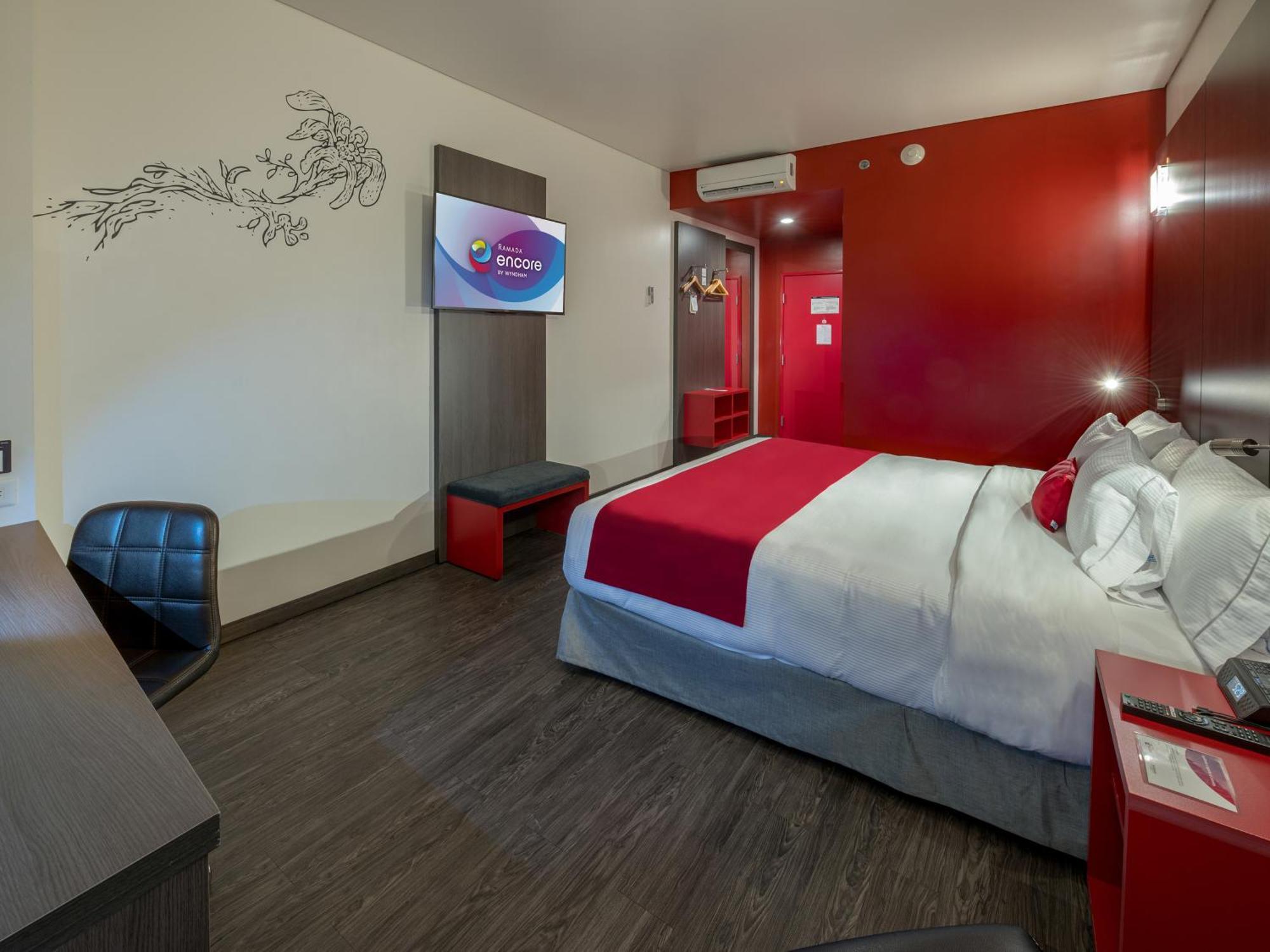 Ramada Encore By Wyndham Guadalajara Sur Palomar Εξωτερικό φωτογραφία