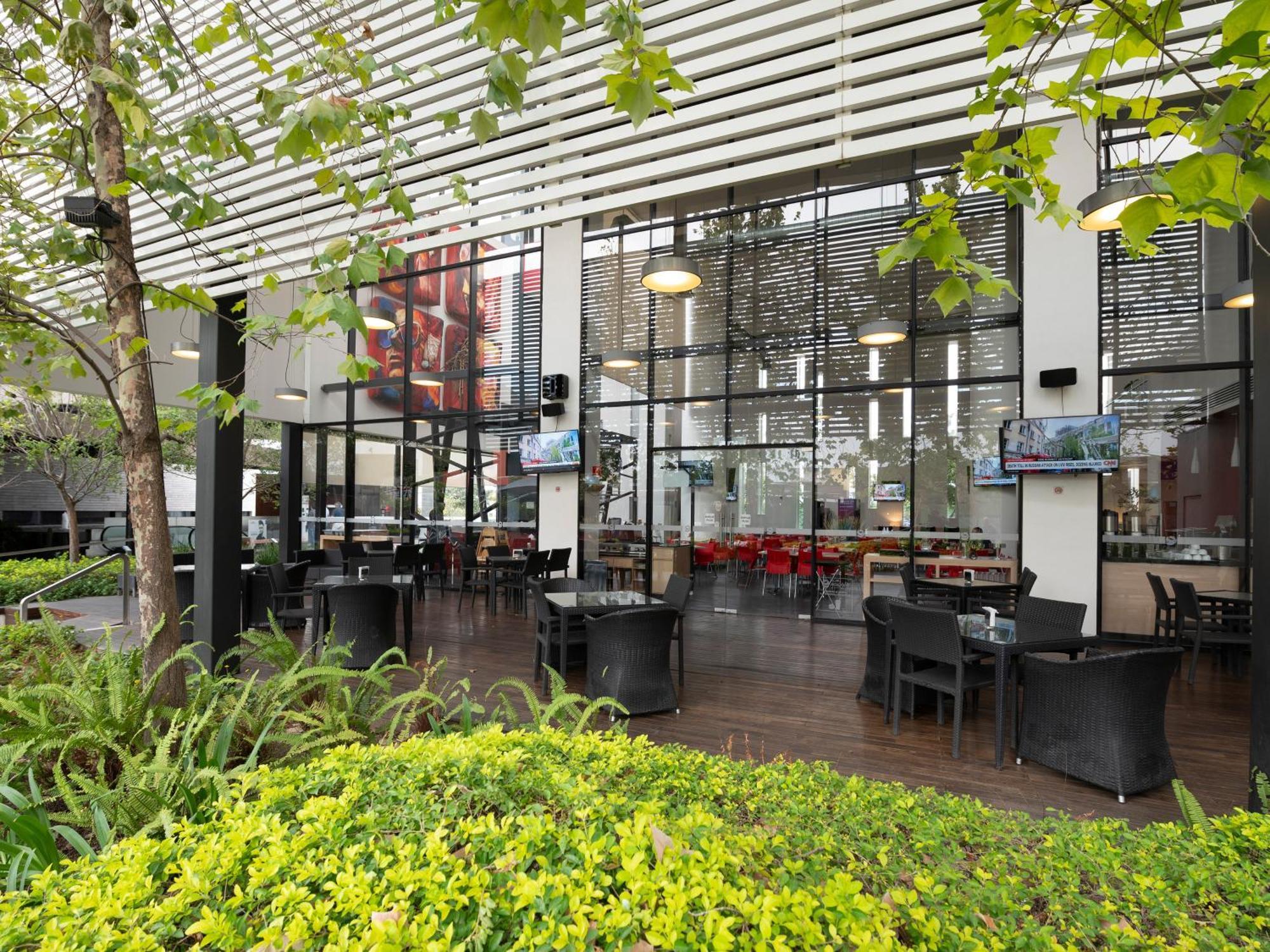 Ramada Encore By Wyndham Guadalajara Sur Palomar Εξωτερικό φωτογραφία
